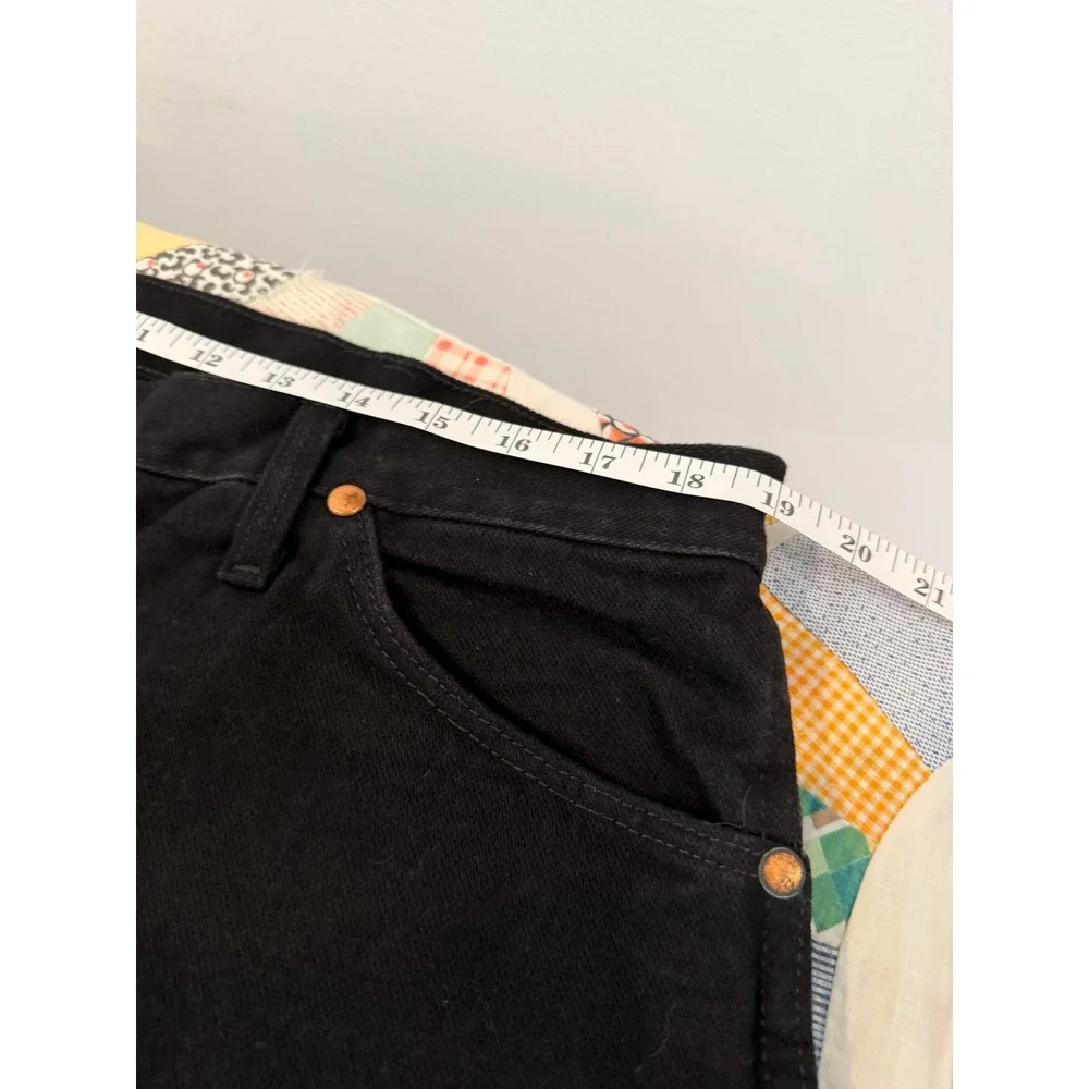 NWT Wrangler Shadow Canyon Cowboy Cut Jeans Black 13MWZWK 38x32